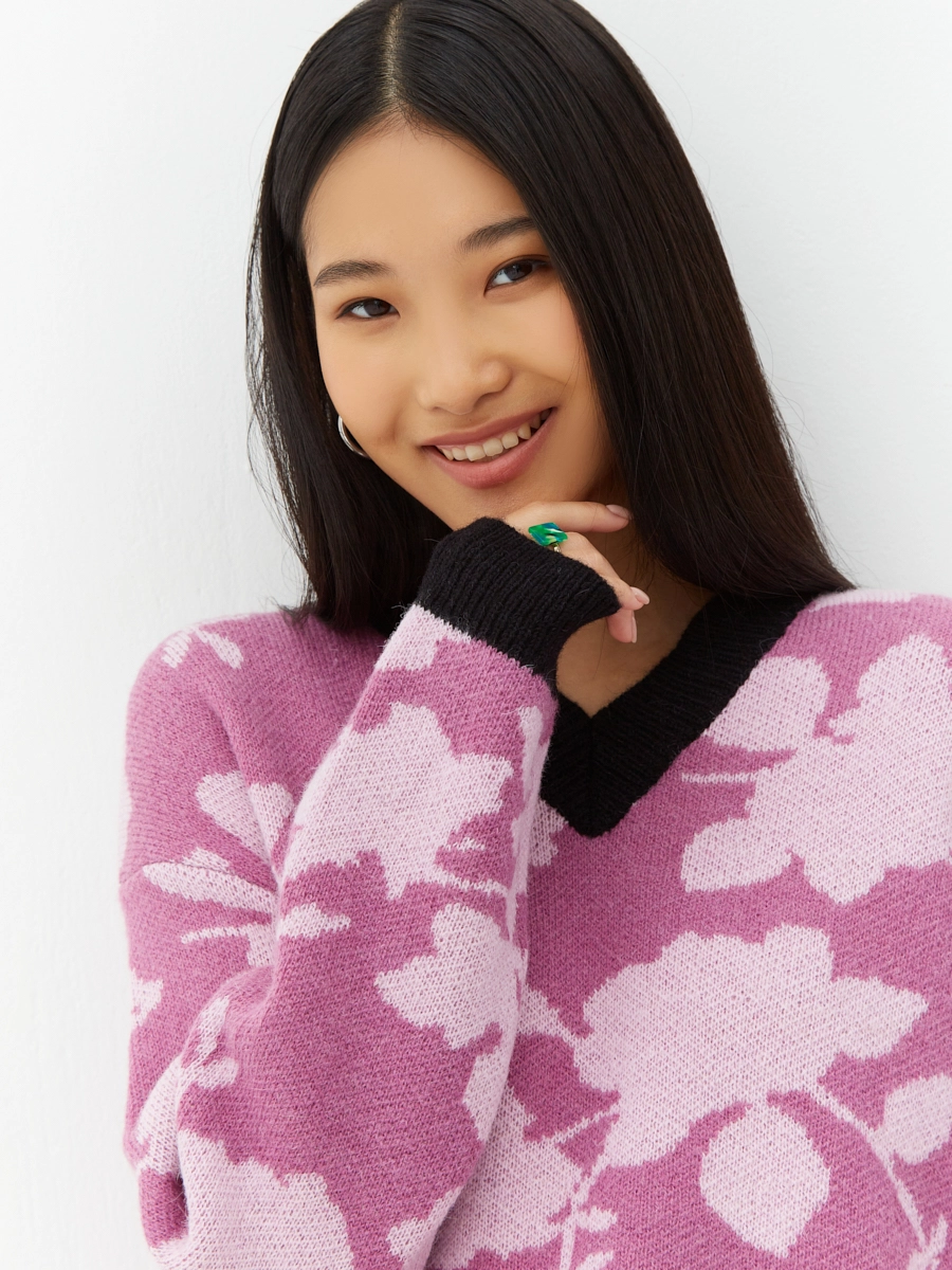 картинка пуловер с шерстью альпаки с контрастной отделкой от магазина Solo-U.ru